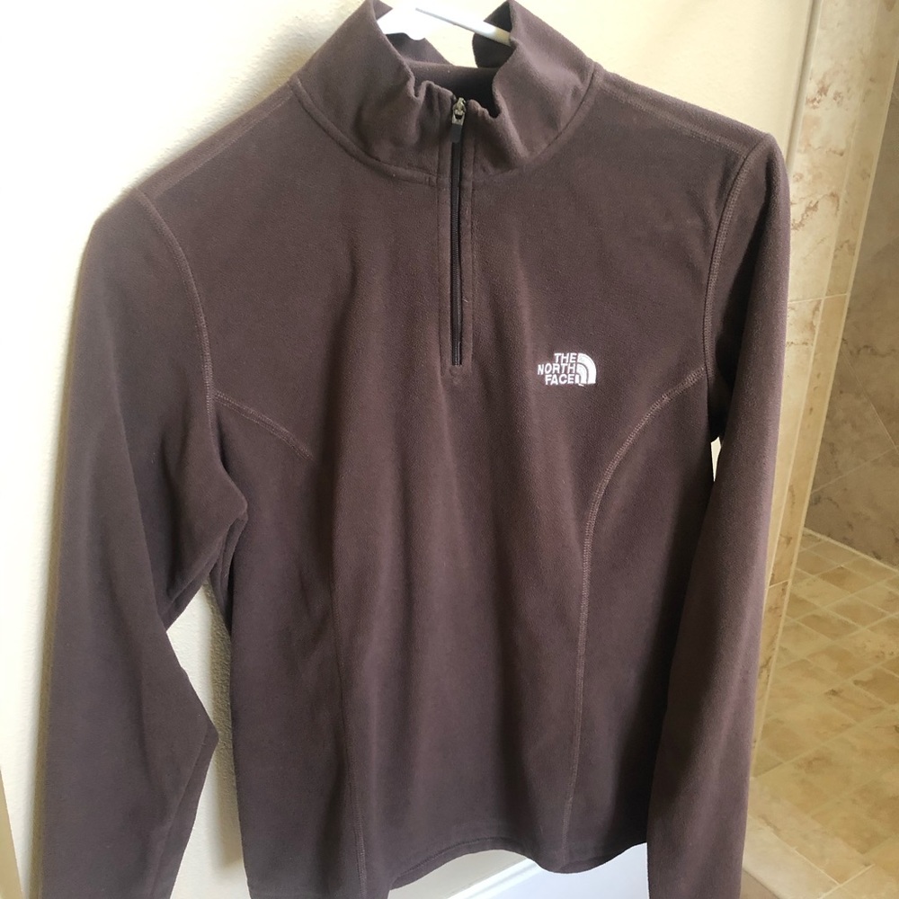 North Face fleece 1/4 zip